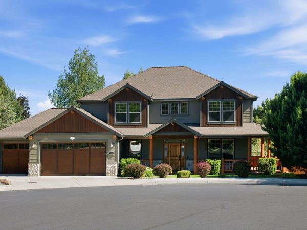 20483 SE Blue Ridge Lane, Bend, OR 97702