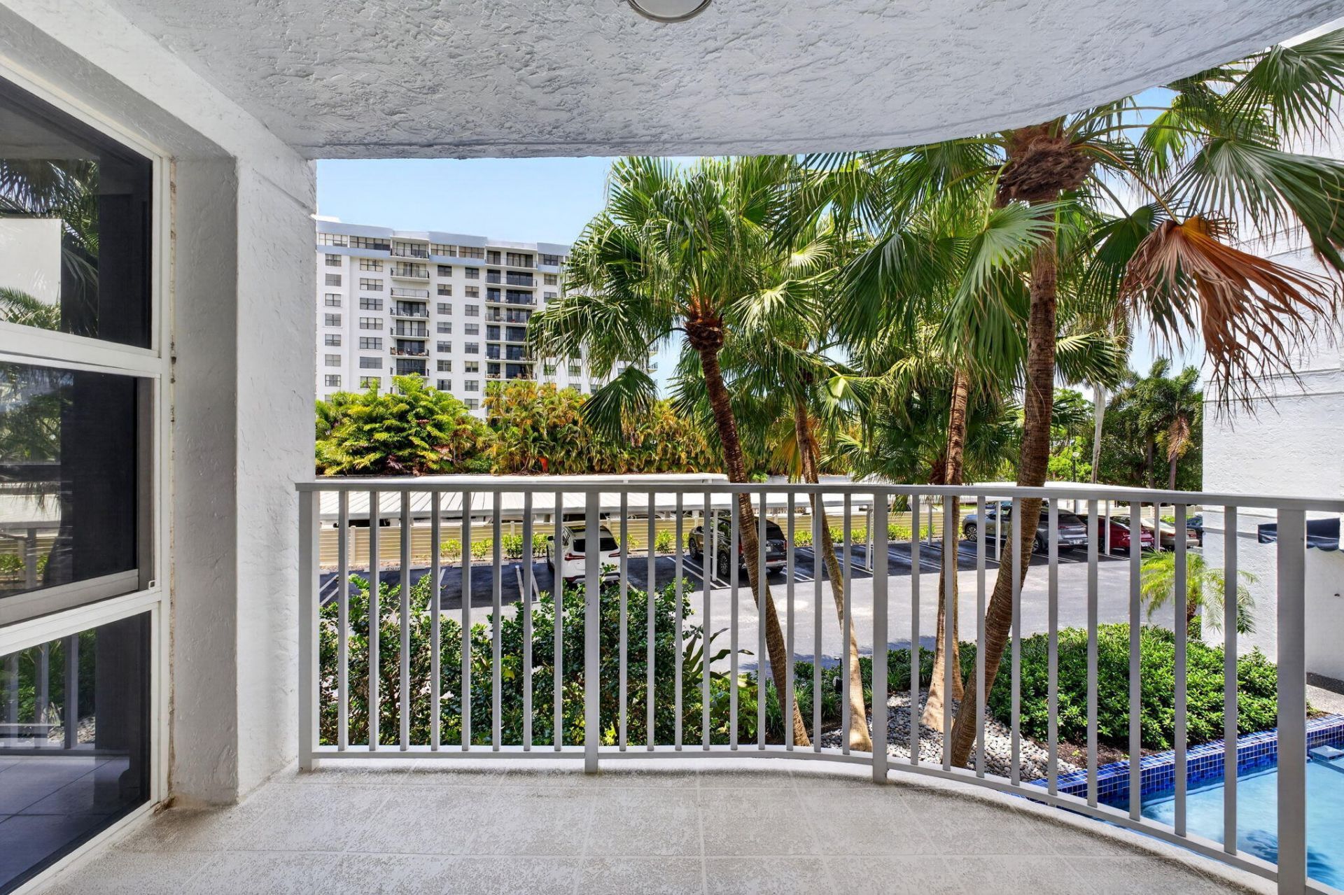 3901 S Flagler Drive, Unit 204, West Palm Beach, FL 33405 Photo