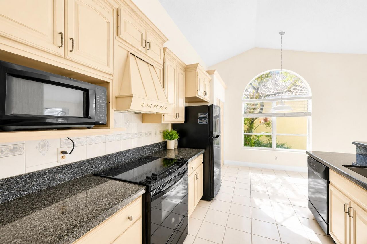 9581 Tavernier Drive, Boca Raton, FL 33496 Photo