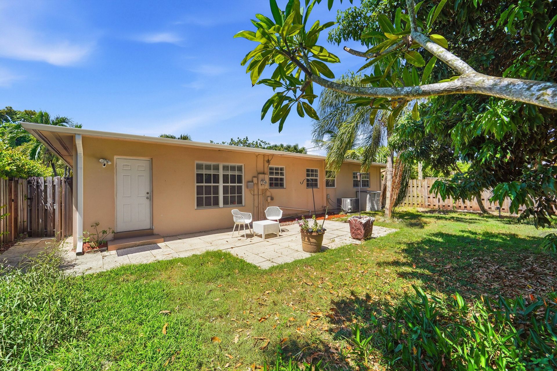 1412 NE 14th Place, Fort Lauderdale, FL 33304 Photo