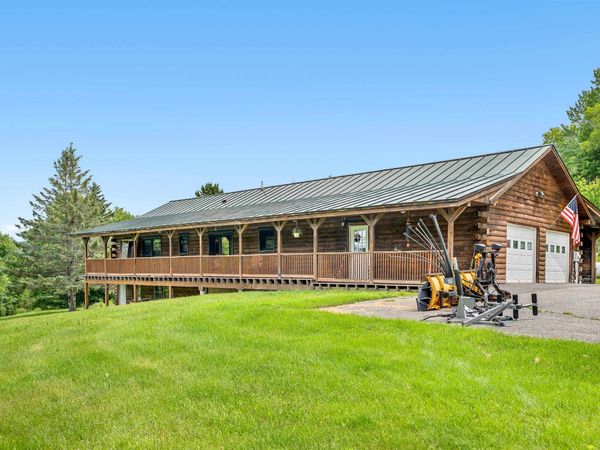 27 Griggs Road, Orange, VT 05641