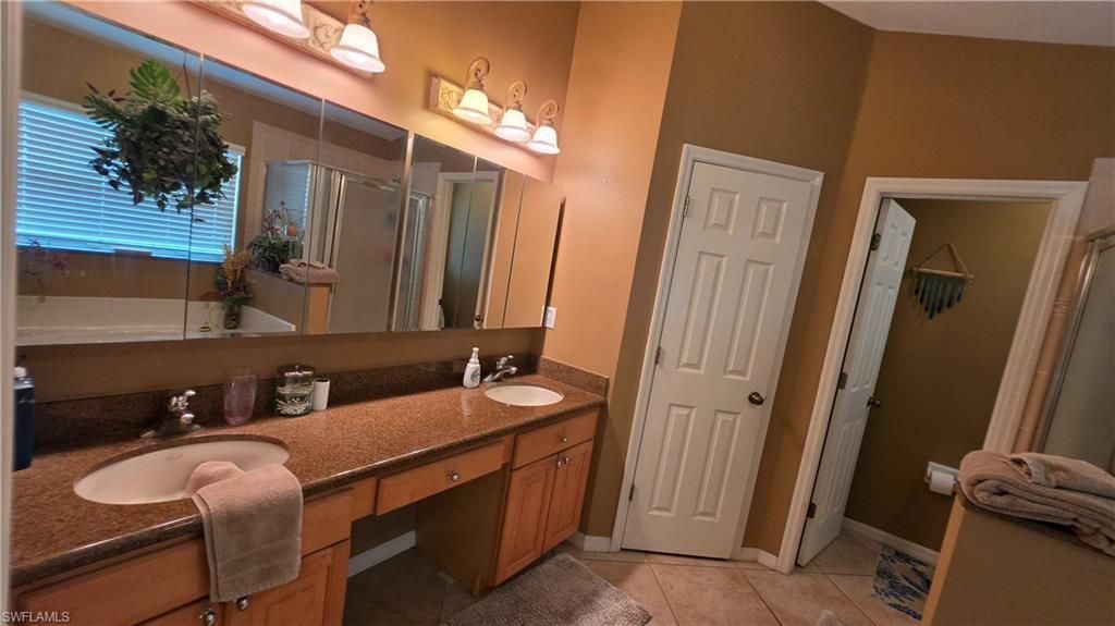 12810 Aston Oaks Dr , Fort Myers, FL 33912 Photo