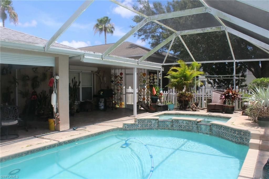 12810 Aston Oaks Dr , Fort Myers, FL 33912 Photo