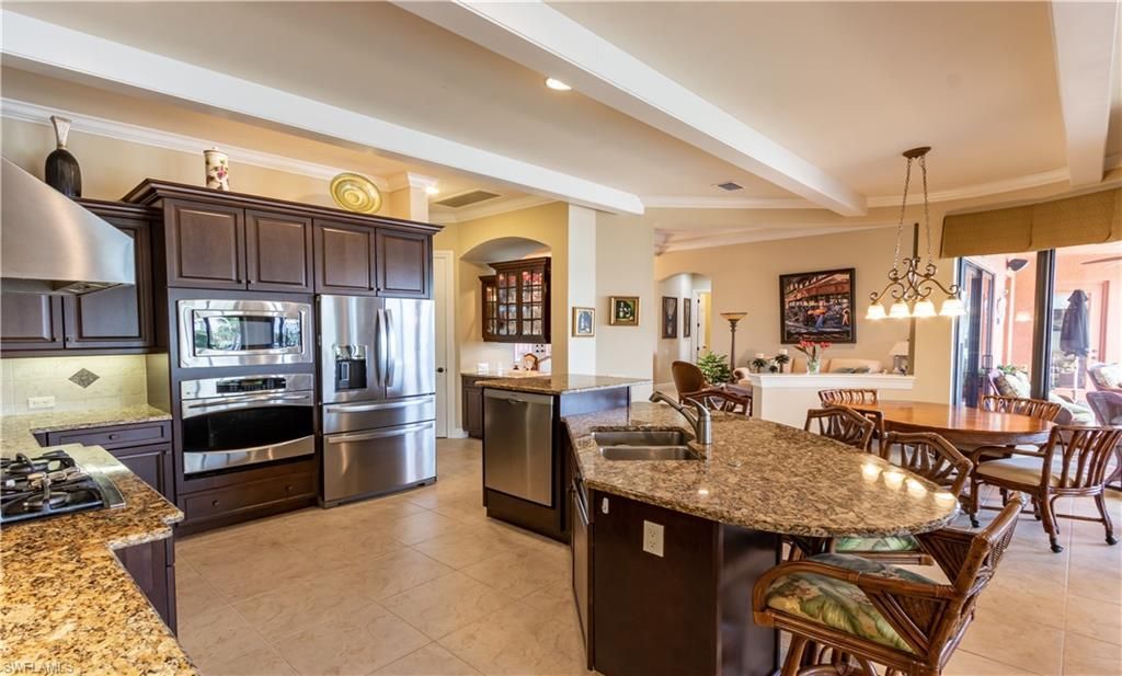 447 Avalon Dr, Cape Coral, FL 33904 Photo