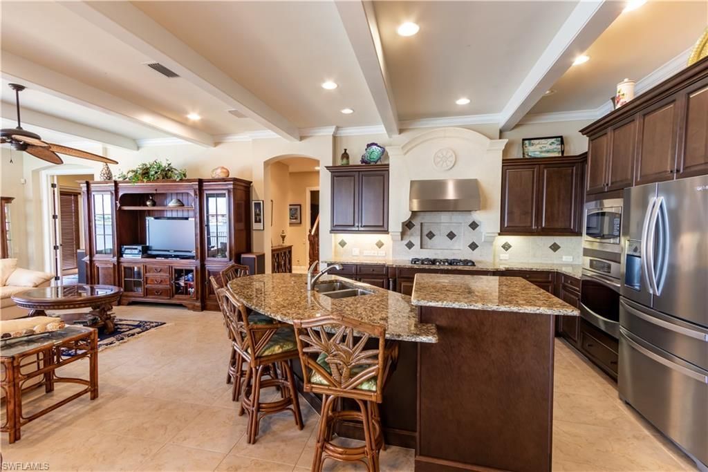 447 Avalon Dr, Cape Coral, FL 33904 Photo
