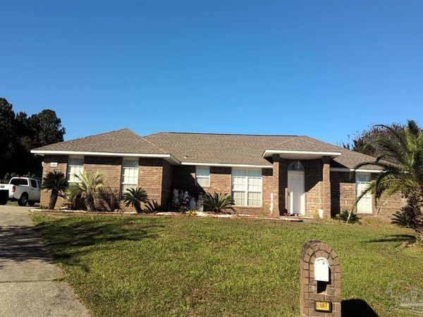 7042 Plank Dr, Pensacola, FL 32526