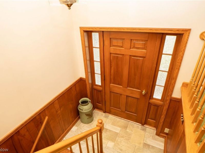 511 Bachtel Street SE, North Canton, OH 44720 Photo 4