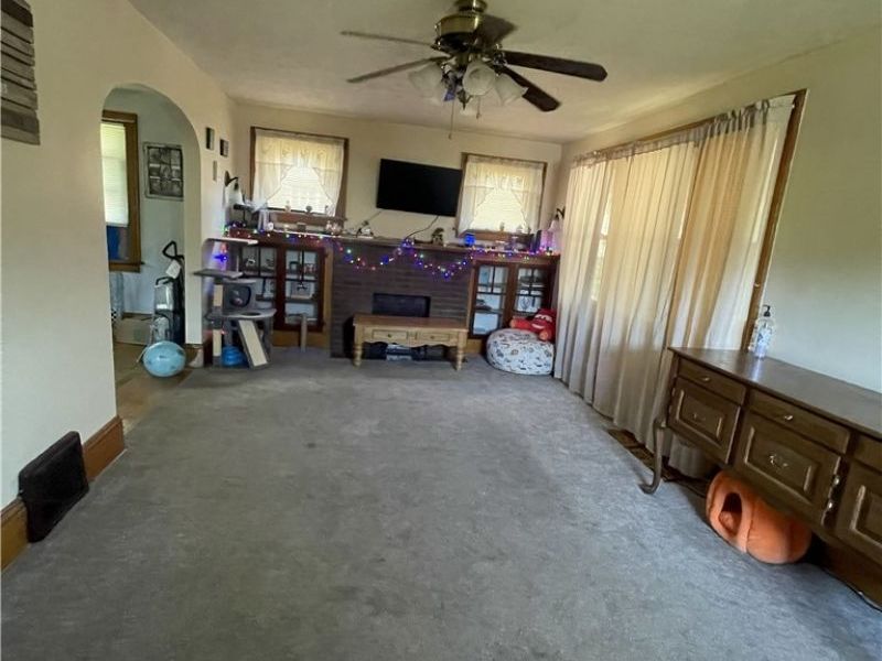 635 Wertz Avenue SW, Canton, OH 44710 Photo 3