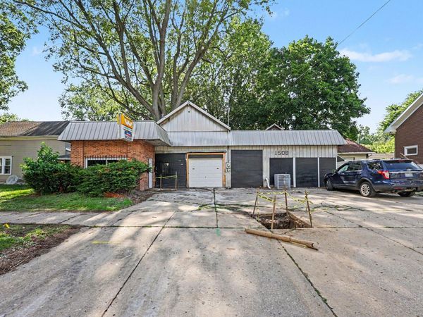 1508 1st Street, Jackson, MI 49203