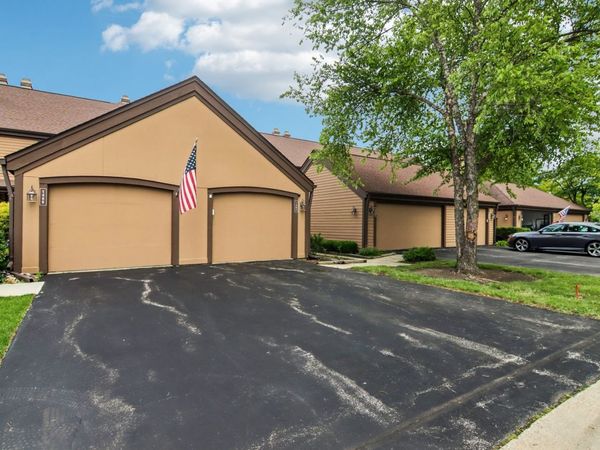 1462 FAIRFAX Lane , Buffalo Grove, IL 60089