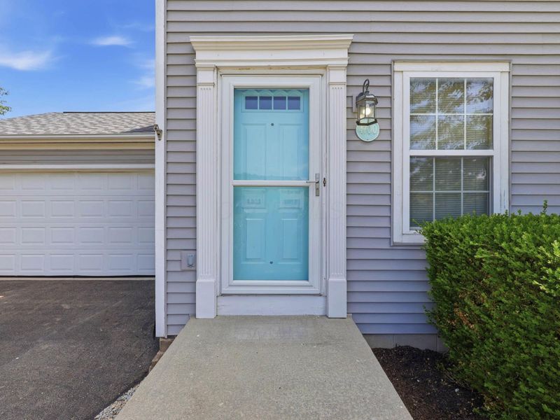 4700 Trabue Woods Court, Columbus, OH 43228 Photo 4
