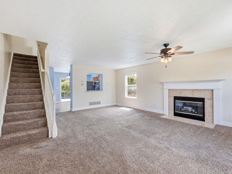 4700 Trabue Woods Court, Columbus, OH 43228 Photo 6