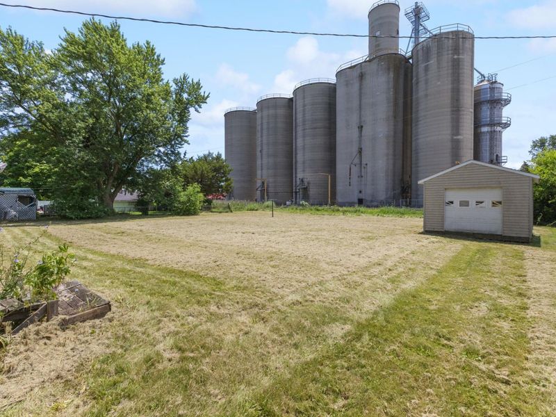 155 W Union Street, New Bloomington, OH 43341 Photo 18