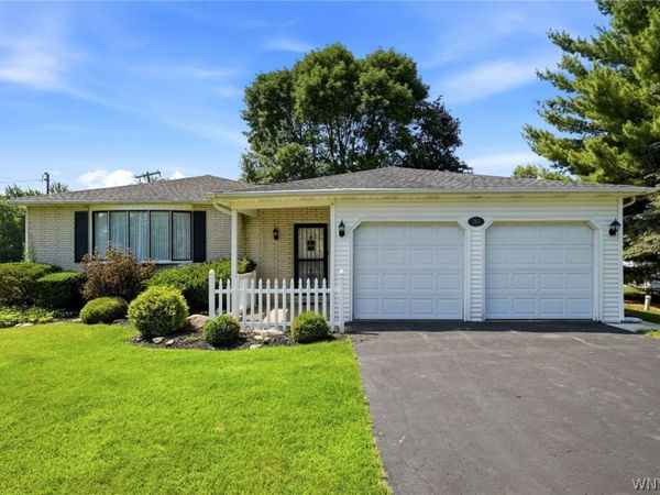 742 Scovell Drive , Lewiston, NY 14092
