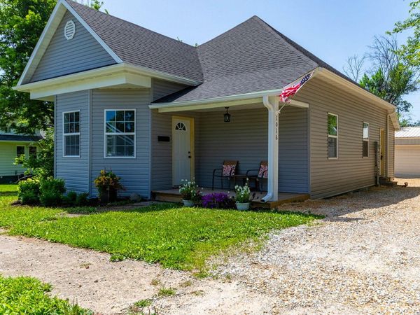 1016 E Jackson Street, Mexico, MO 65265