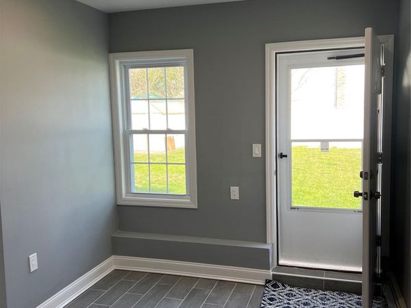 2 Gail Court , Deer Park, NY 11729