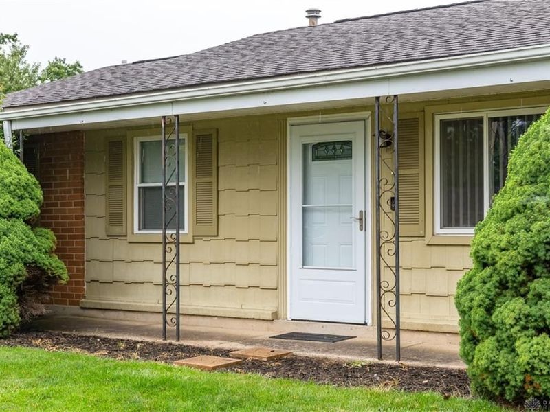 1367 Sheridan Court, Troy, OH 45373 Photo 4