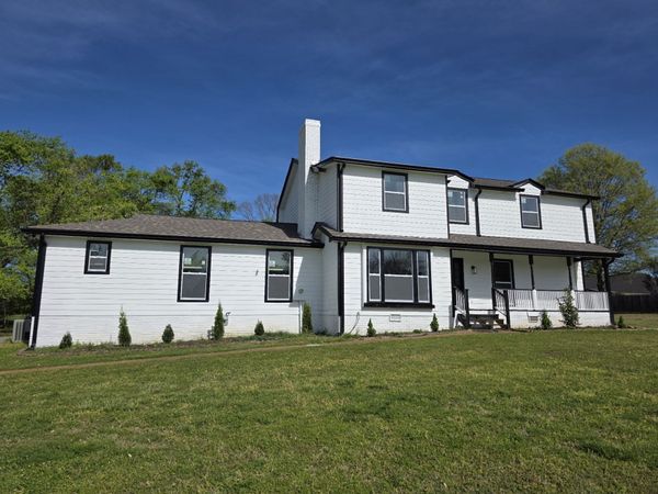 1710 Hickory Trace Dr , Gallatin, TN 37066