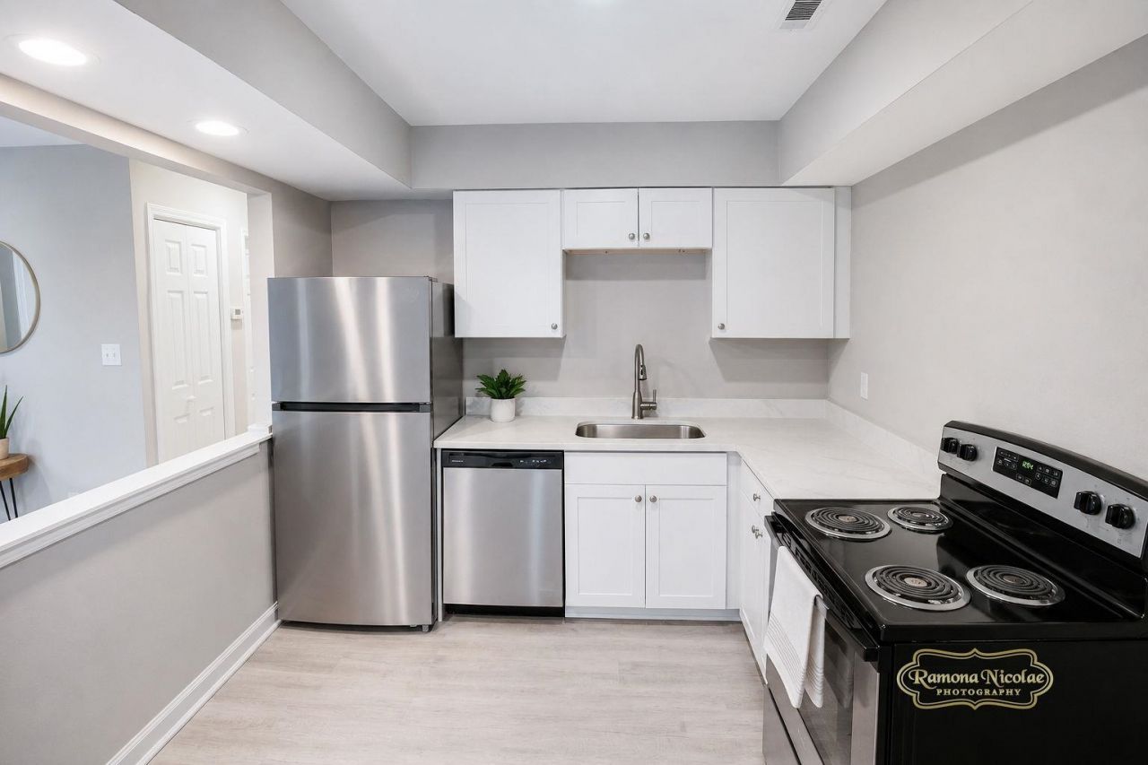 703 Collins St. Photo 28