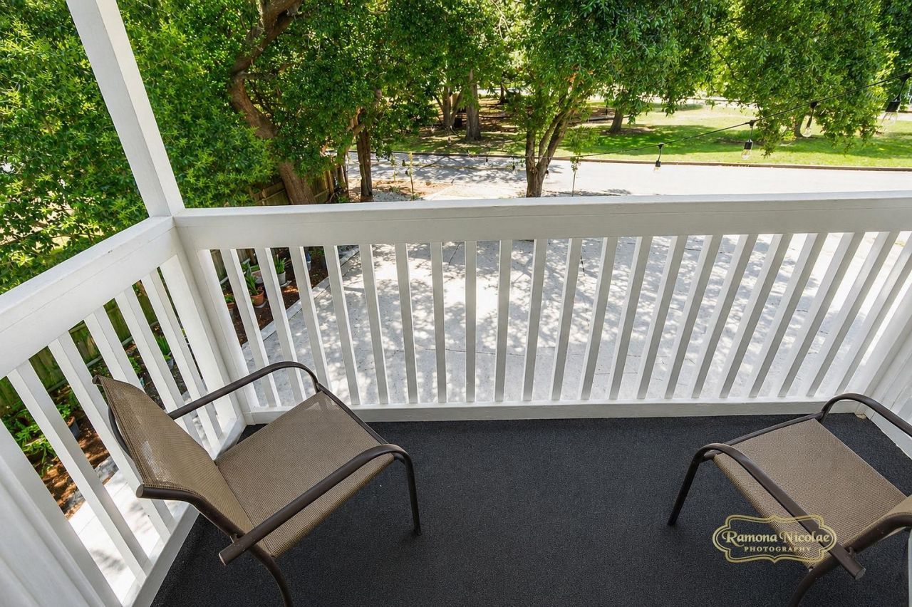 703 Collins St. Photo 34