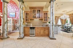 8953 Bella Verde Ct. photo 4