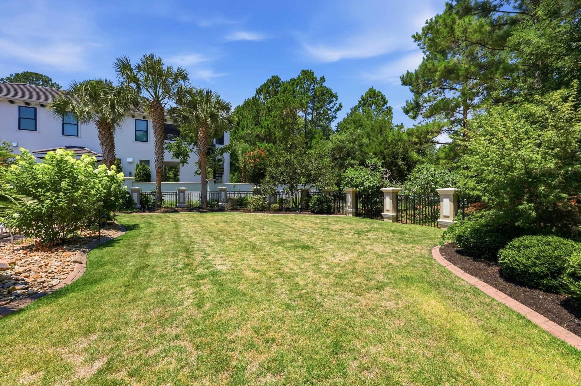 8953 Bella Verde Ct. Photo 50