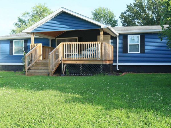 1411 W Walnut Street, Washington, IN 47501