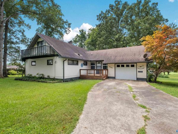 6040 Kelly Street, Cedar Bluff, AL 35959