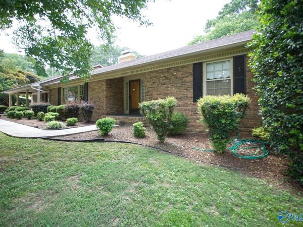 4104 Huntington Road, Huntsville, AL 35802
