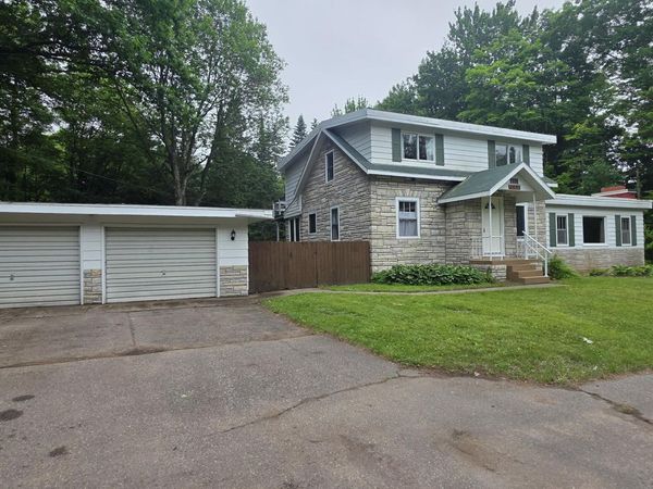 2601 W 4th AVE, Sault Ste Marie, MI 49783