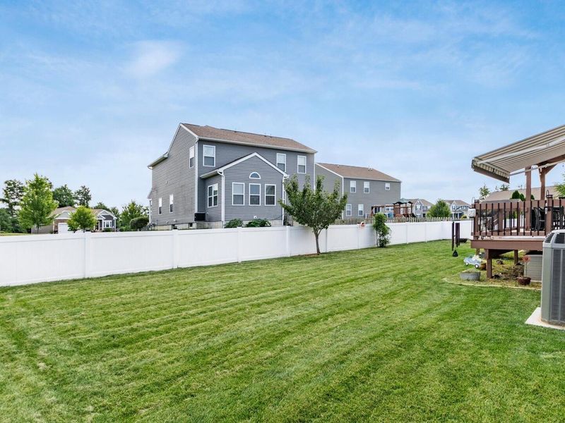 228 Weeping Willow Run Drive, Johnstown, OH 43031 Photo 7