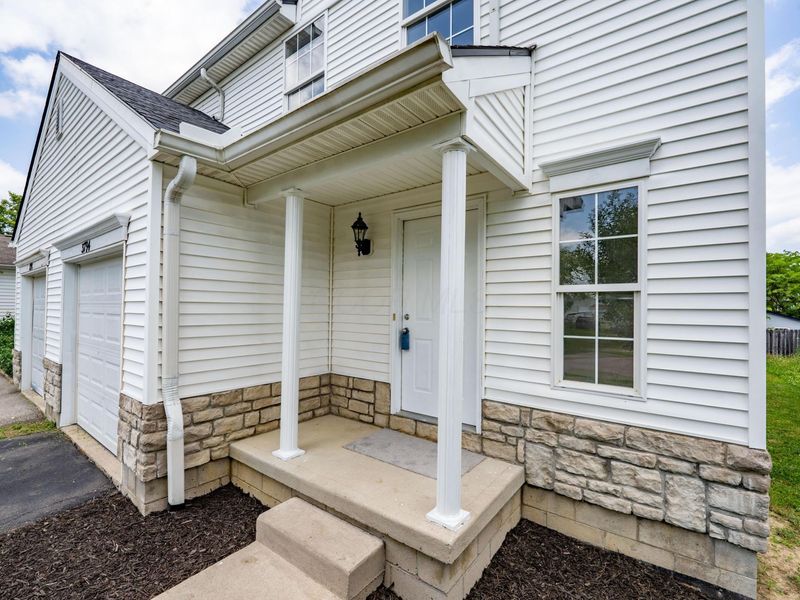 3794 Dunlane Court, Columbus, OH 43228 Photo 4