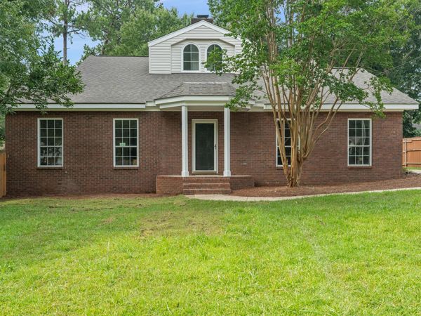 2310 Eddy St., Hattiesburg, MS 39402