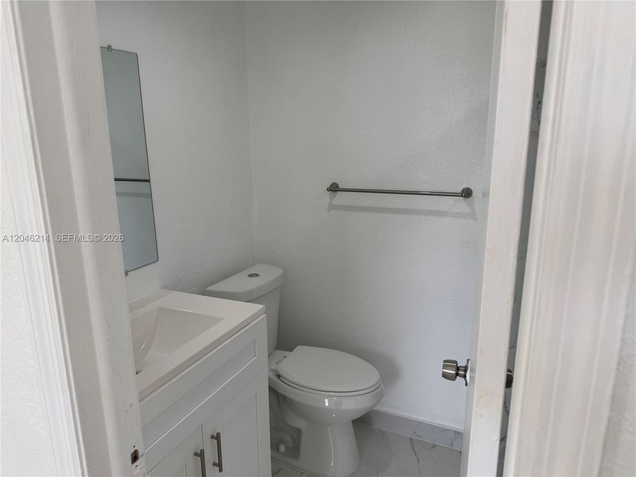 8695 NW 6th Ln , Unit 2-105, Miami, FL 33126 Photo