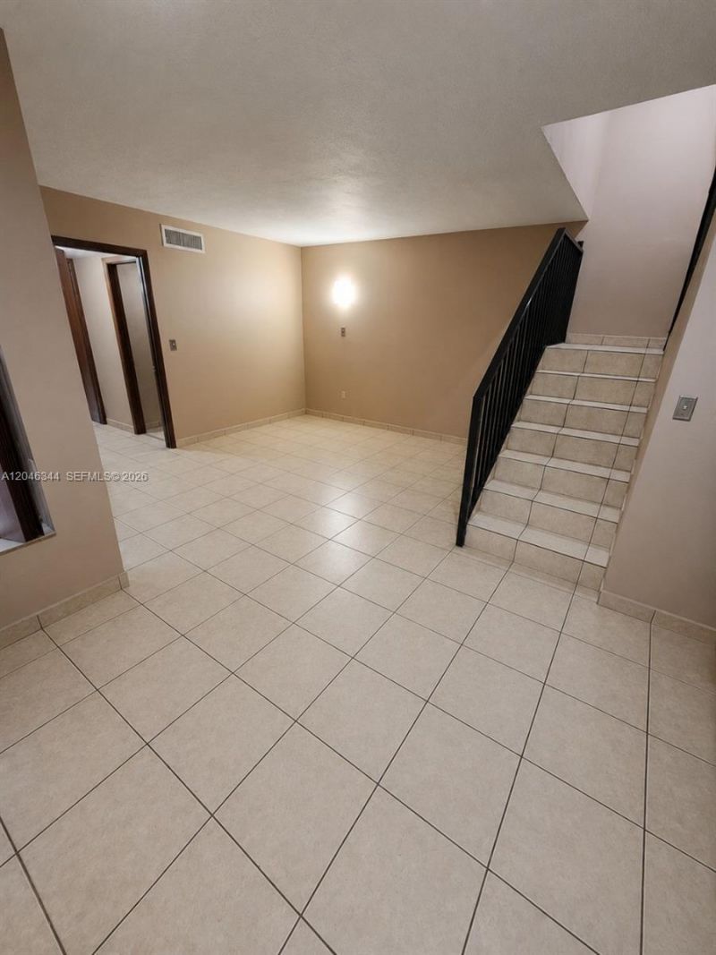 8188 NW 98th Lane, Unit 122, Hialeah Gardens, FL 33016 Photo