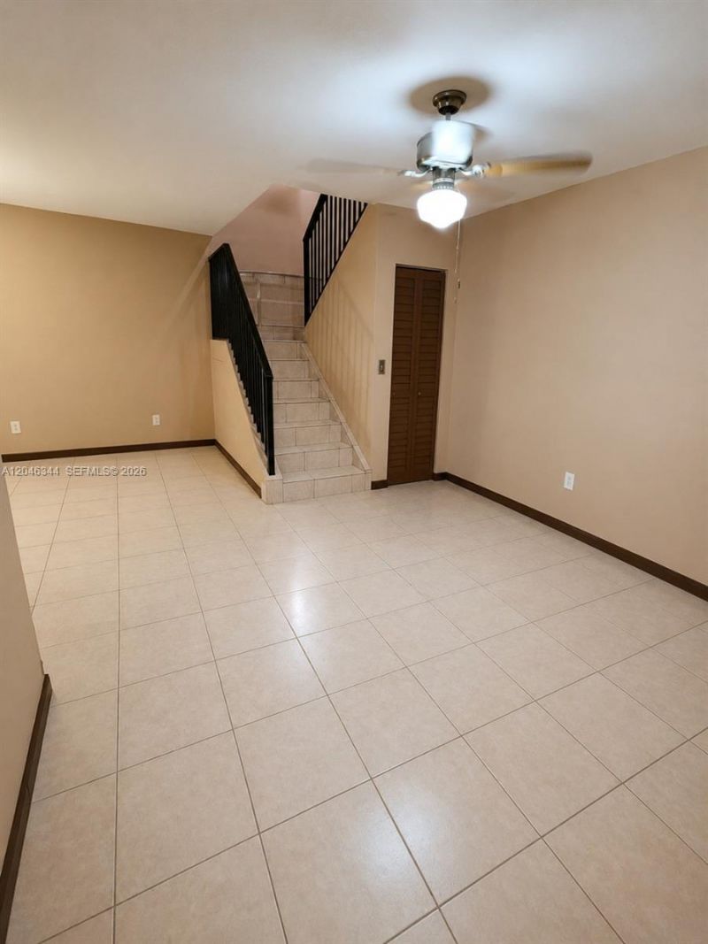8188 NW 98th Lane, Unit 122, Hialeah Gardens, FL 33016 Photo