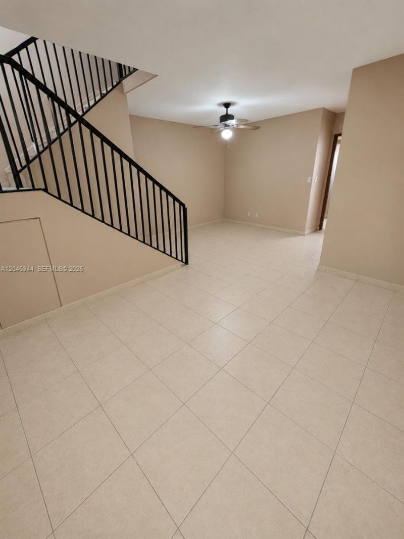 8188 NW 98th Lane, Unit 122, Hialeah Gardens, FL 33016 Photo