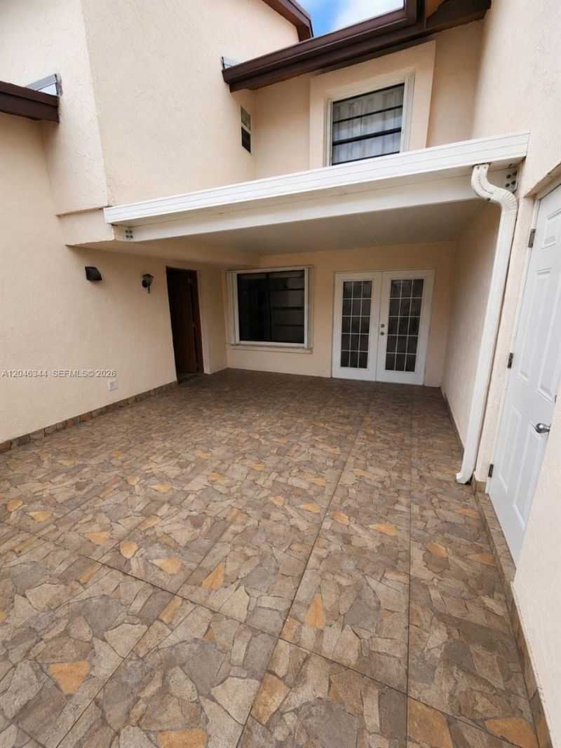 8188 NW 98th Lane, Unit 122, Hialeah Gardens, FL 33016 Photo