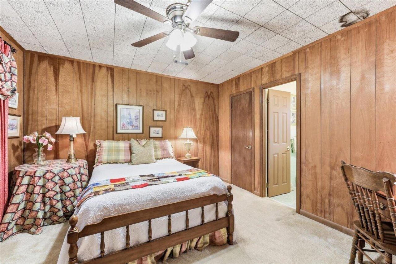 1022 Lepley Road Photo 30