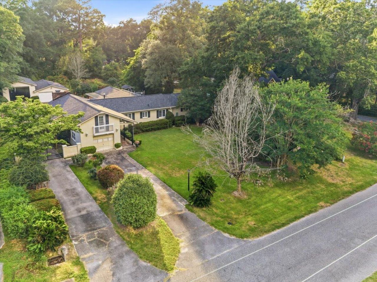 1022 Lepley Road Photo 58
