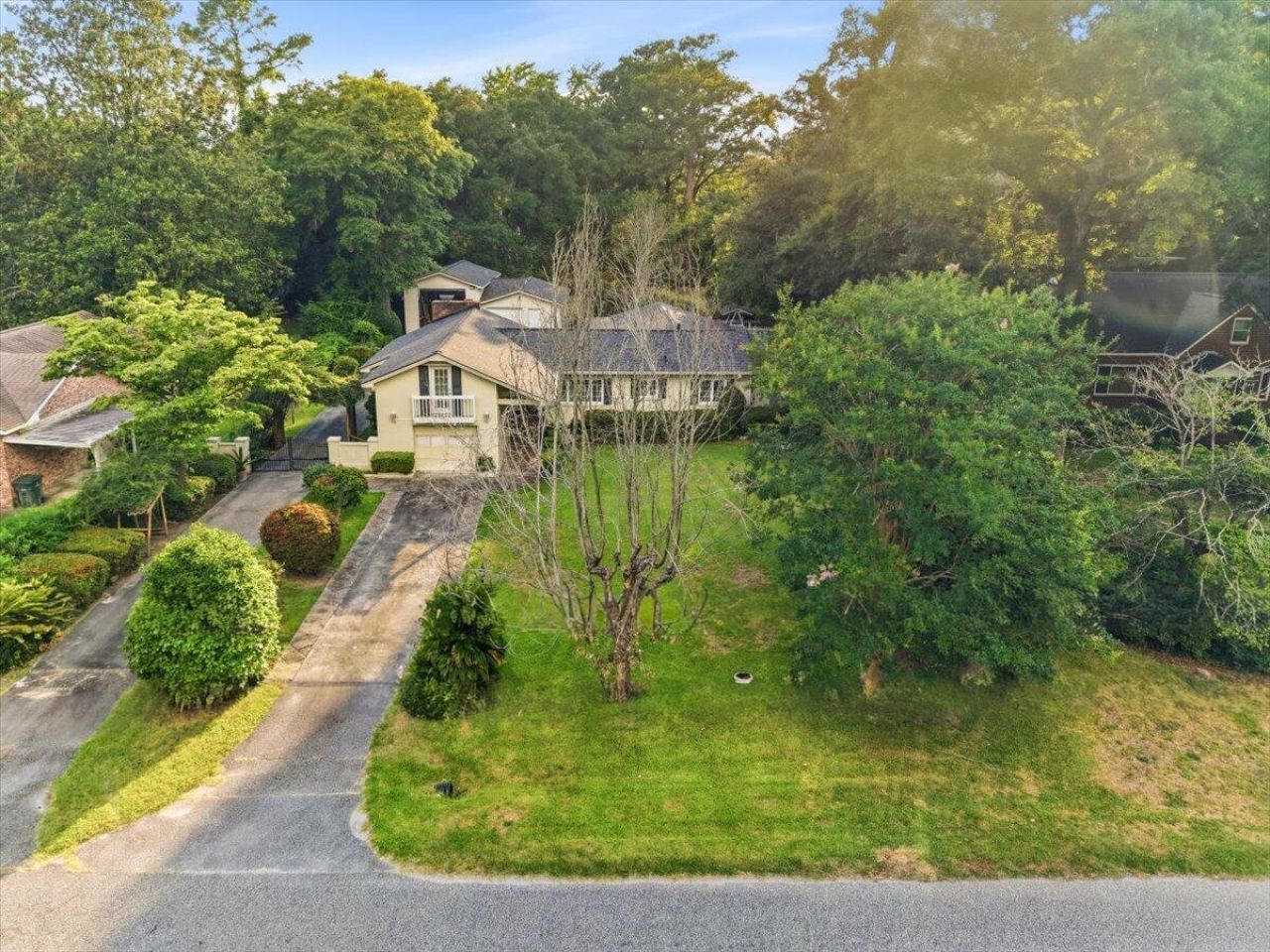 1022 Lepley Road Photo 59