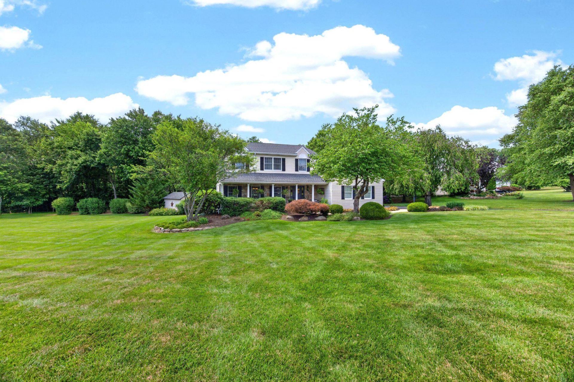 51 RAMBLEWOOD DRIVE, GLENMOORE, PA 19343
