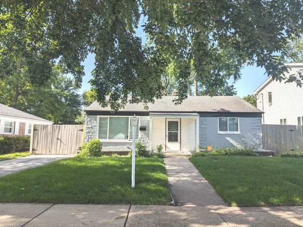2055 Magnolia Road, Homewood, IL 60430