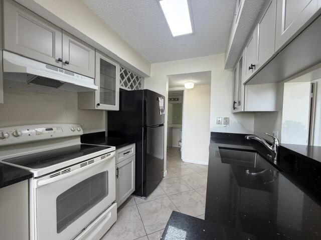 5672 Rock Island Road, Unit 266, Tamarac, FL 33319 Photo