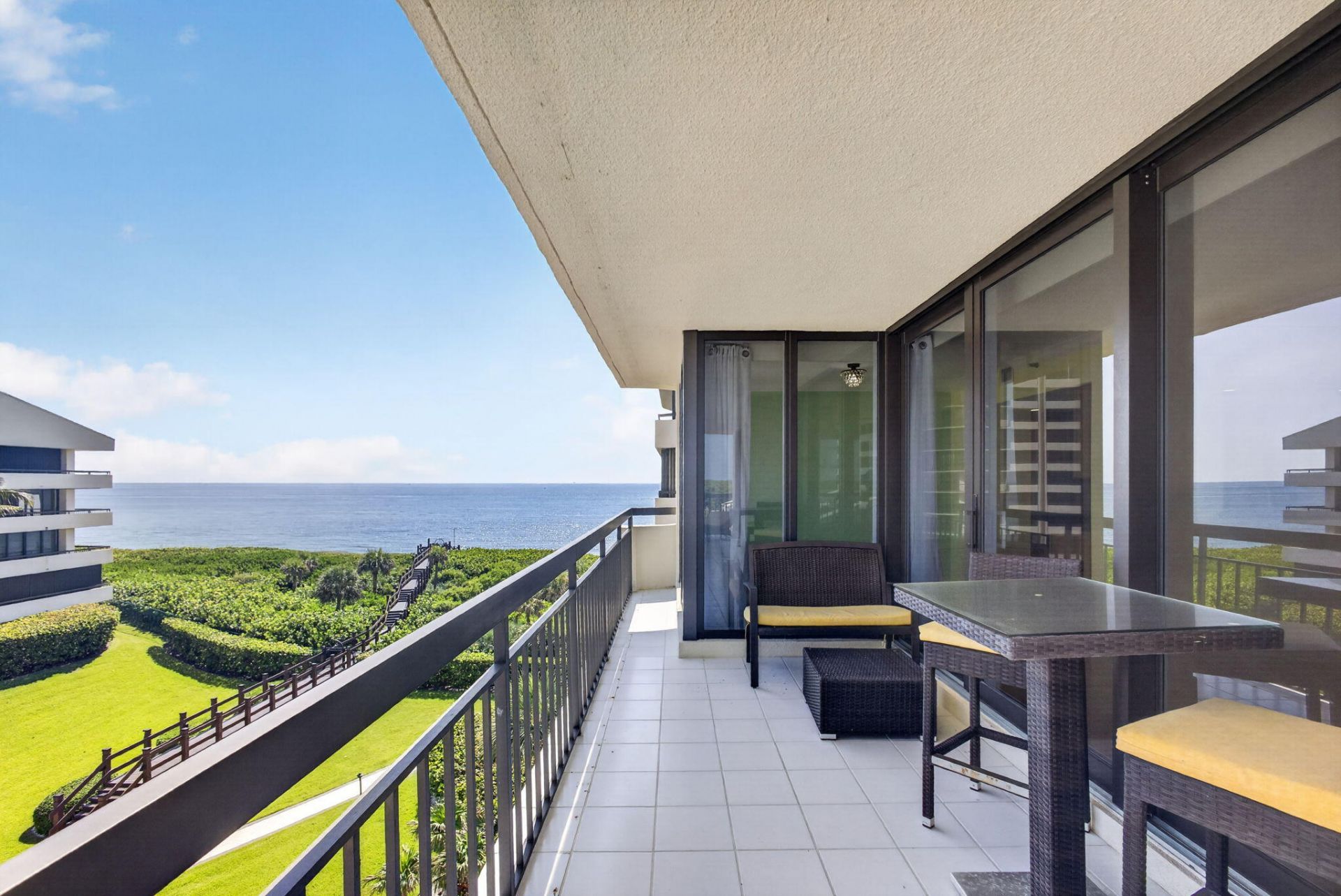 4000 N Ocean Drive, Unit 403, Riviera Beach, FL 33404 Photo