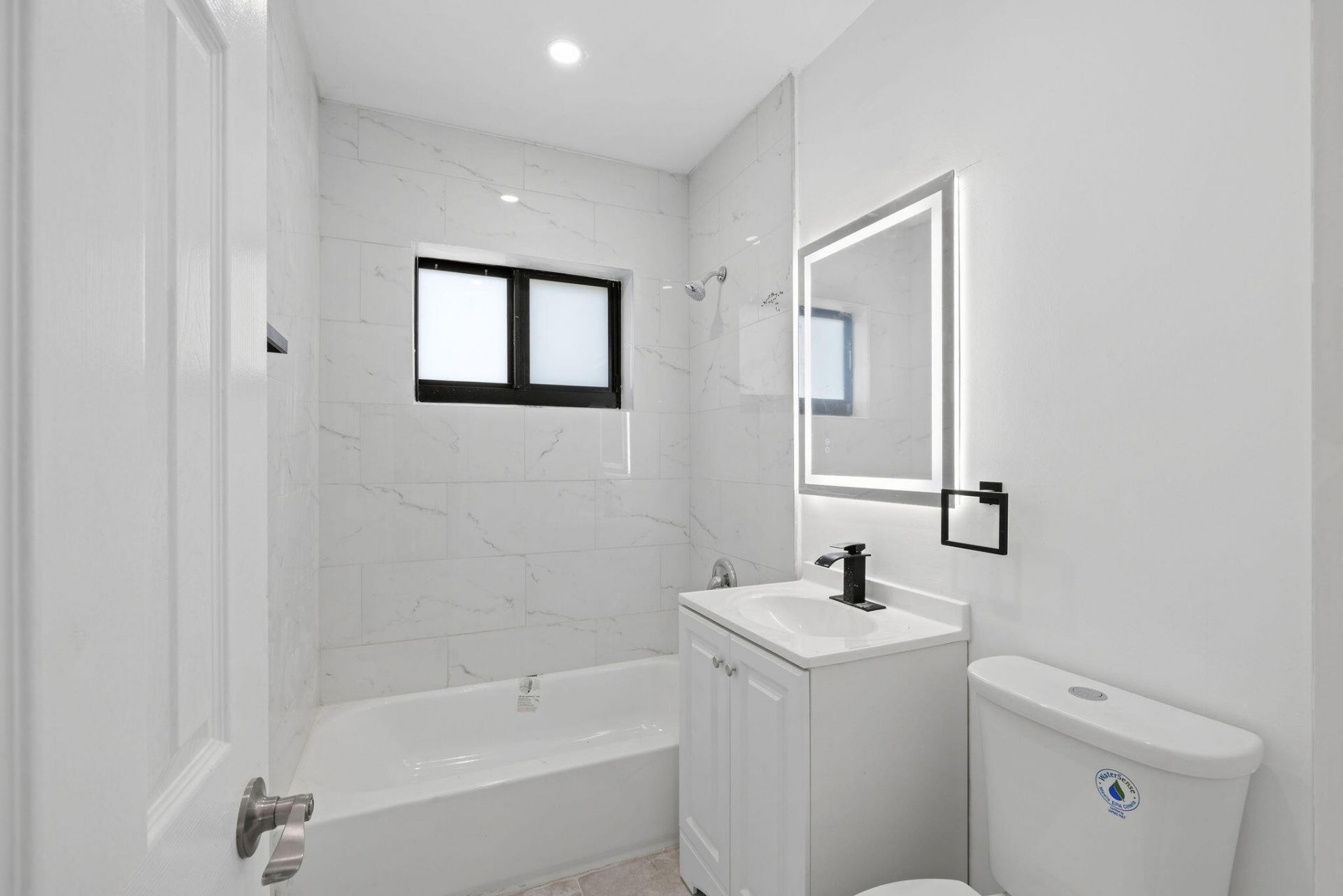 9001 NW 32nd Court Road, Miami, FL 33147 Photo