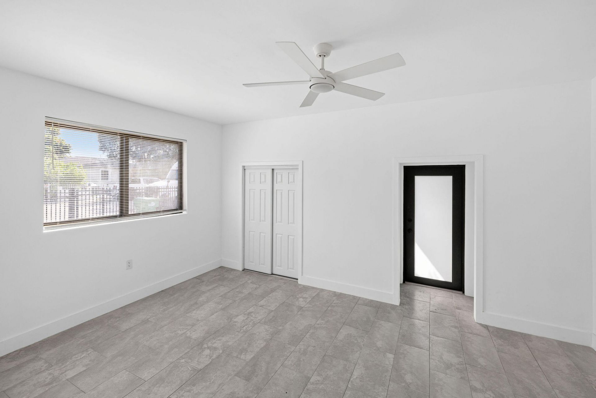 9001 NW 32nd Court Road, Miami, FL 33147 Photo