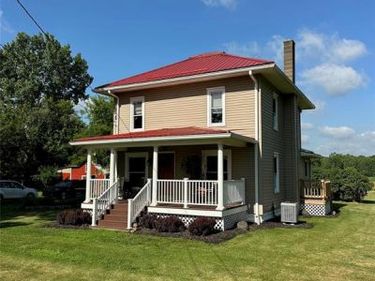 10989 N Latson Road, Deerfield Twp, MI 48855