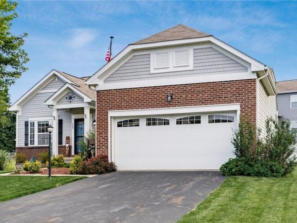 228 Weeping Willow Run Drive , Johnstown, OH 43031