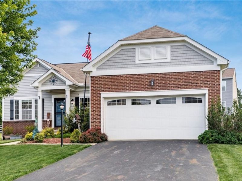 228 Weeping Willow Run Drive, Johnstown, OH 43031 Photo 2